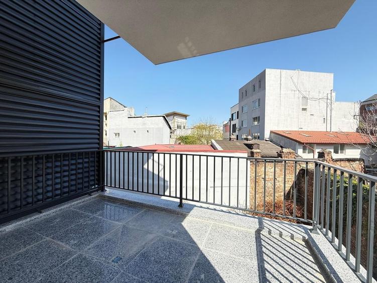 APARTAMENT GENEROS | 2 CAMERE + 9 MP BIROU | ZONA EMINESCU | - 1