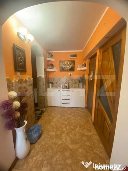 Apartament cu 3 camere decomandat în Burdujeni