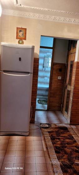 Apartament cu 2 camere decomandat în Micro 21