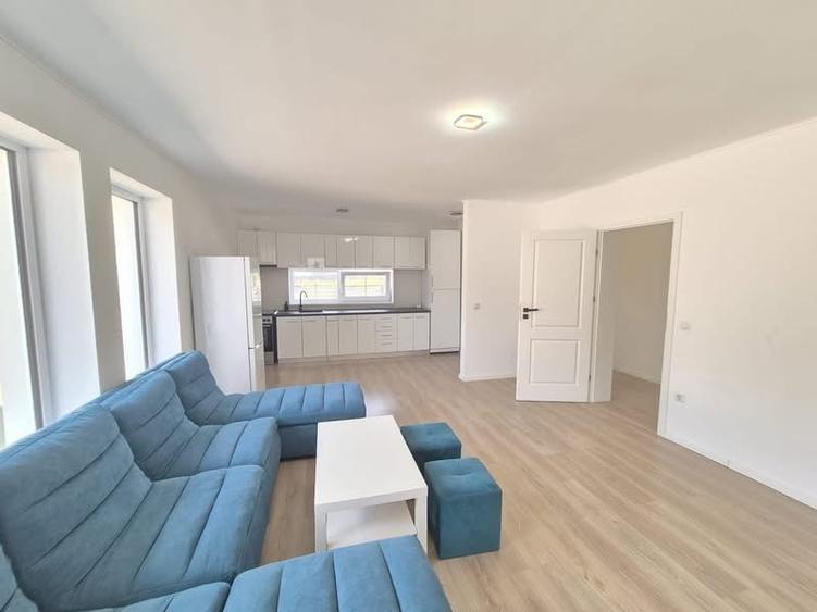 Casă individuală cu 4 camere cu Teren 400 Mp în Cetate