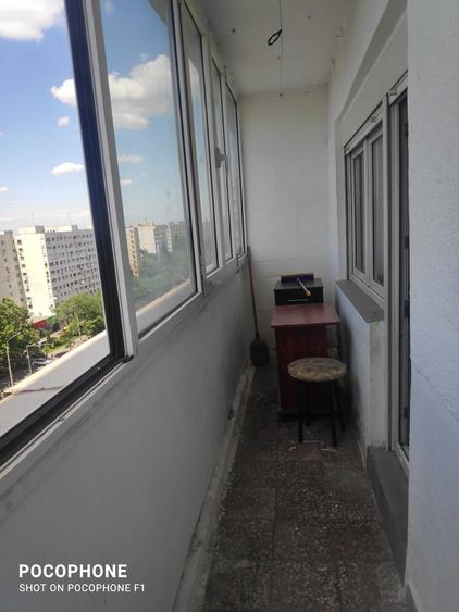 Apartament cu 3 camere decomandat în Bucur Obor