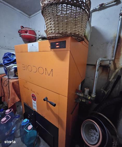 Casă cu 4 camere semidecomandat în Fughiu