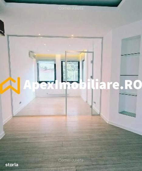 Casă cu 4 camere cu Teren 100 Mp în Gara de Nord