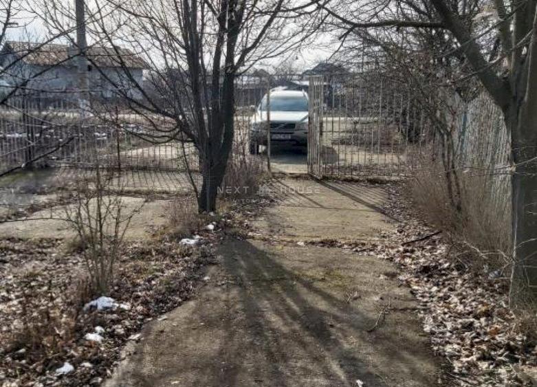 Teren Construcții intravilan de 2350 mp, în Izvorani