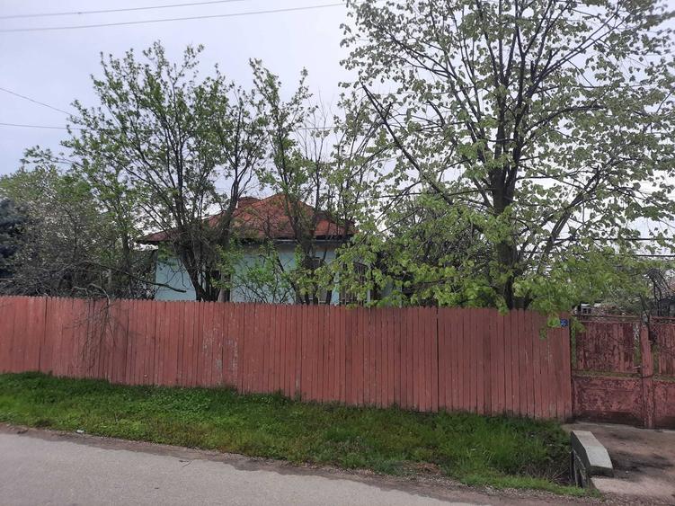 Casă cu 2 camere în Ștefănești