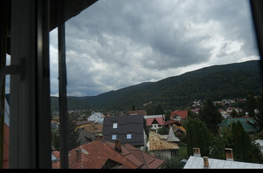Garsonieră decomandată în Telecabinei