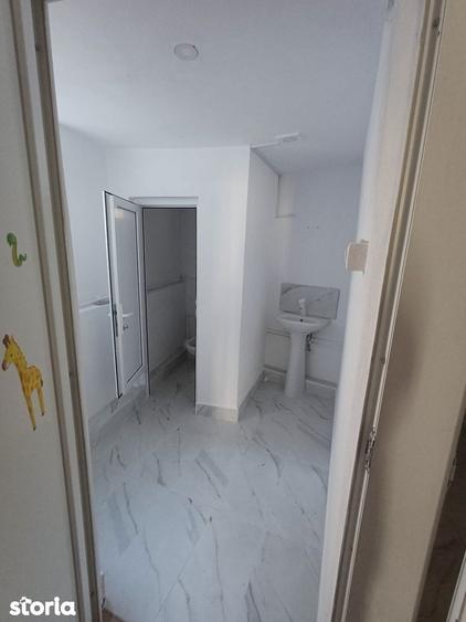 spatii comerciale ULTRACENTRAL 120mp/240mp, servicii/birouri ! - 2