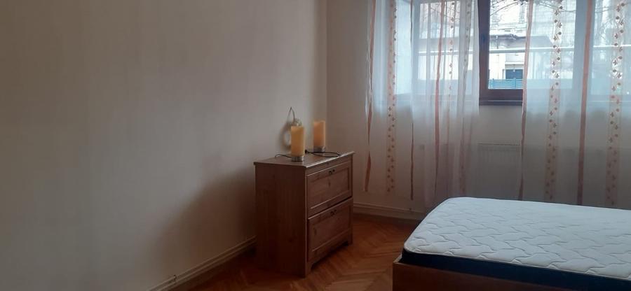 Casă cu 3 camere cu Teren 150 Mp în Central