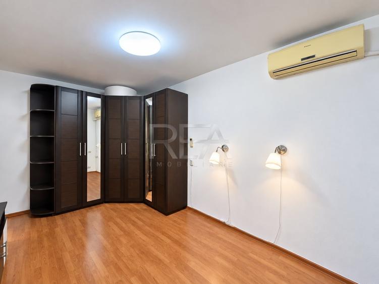Apartament cu 3 camere semidecomandat, mobilat în Brâncoveanu