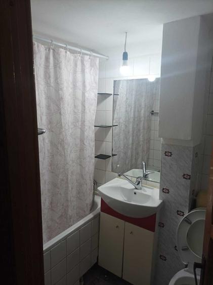 Apartament de inchiriat - 4