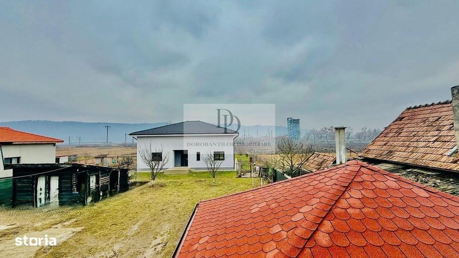 Casă cu 4 camere în Central