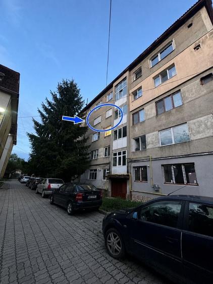 Apartament cu 2 camere semidecomandat în Est
