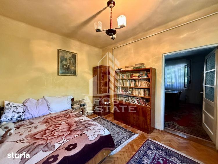 Casă cu 3 camere cu Teren 332 Mp în Baba-Dochia