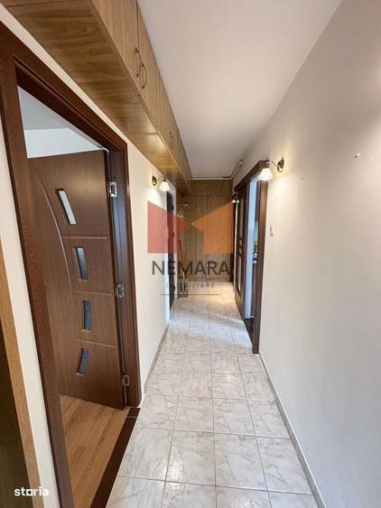 Apartament cu 2 camere decomandat în 7 Noiembrie