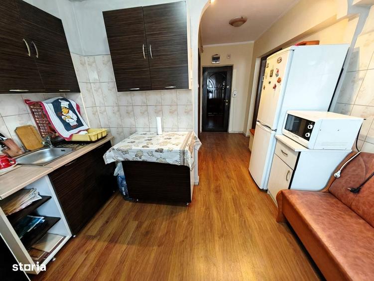 Apartament cu 2 camere nedecomandat în Nazărioaia
