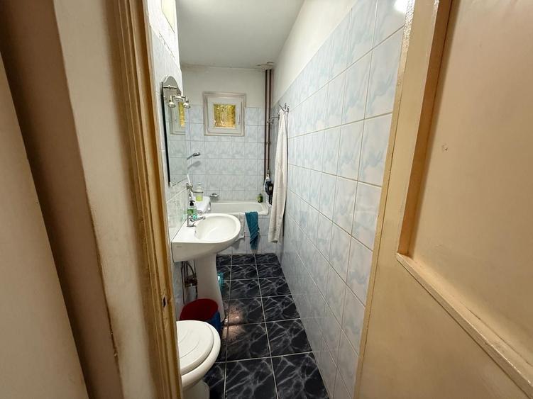 Apartament cu 3 camere în Spitalul Județean