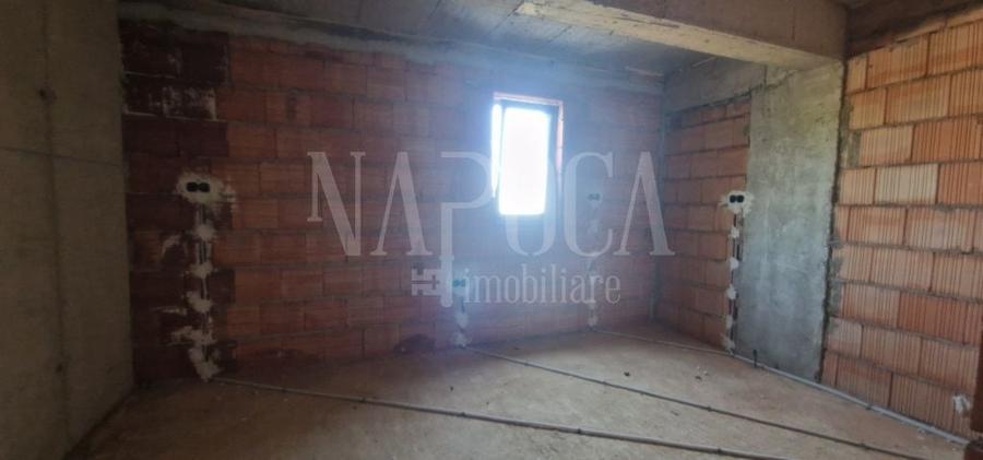 Casă individuală cu 5 camere cu Canalizare în Feleacu