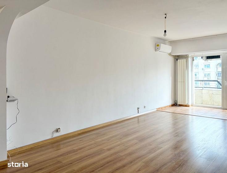 Apartament cu 4 camere, mobilat în Decebal