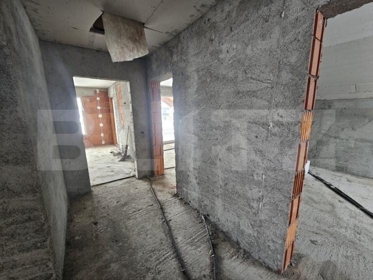 Casă individuală cu 4 camere cu Teren 500 Mp în Jelna