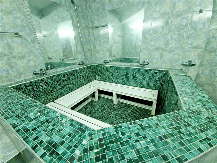 Hotel/Pensiune, de 713.94000244141 mp, în Eșelnița