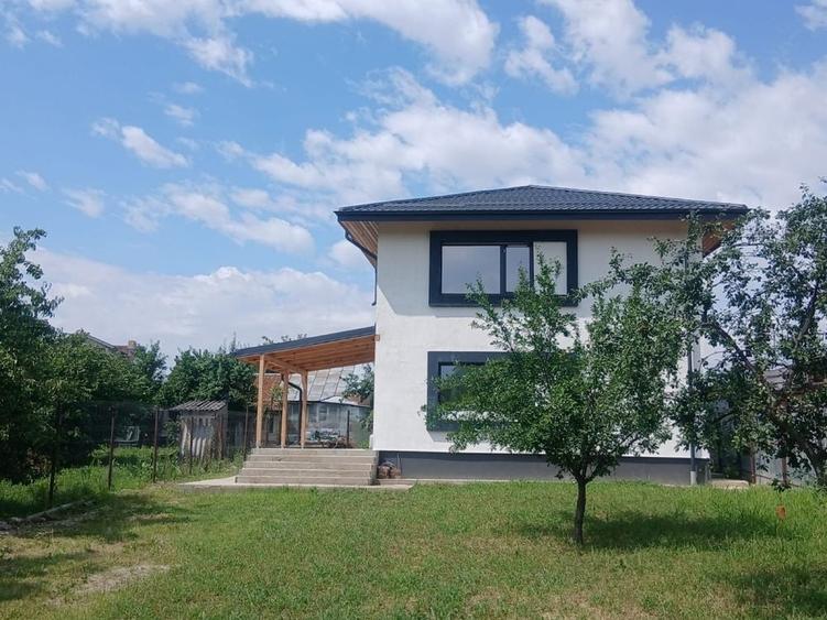 Casă cu 4 camere în Găgeni