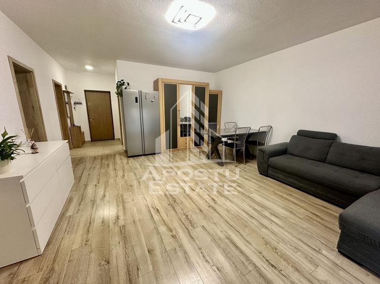 Apartament cu 3 camere semidecomandat, mobilat în Calea Urseni