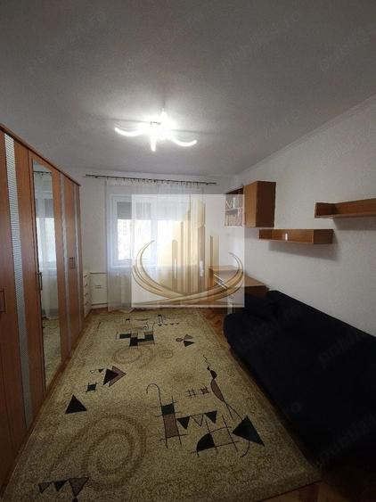 Casă individuală cu 3 camere cu Canalizare în Girocului