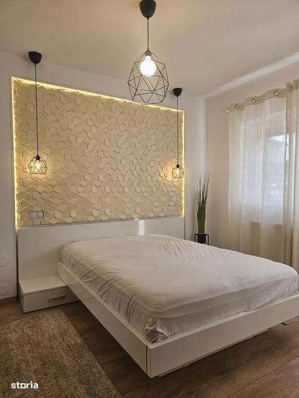 Apartament cu 2 camere decomandat în Est