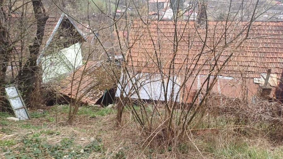 Casă cu 3 camere în Central