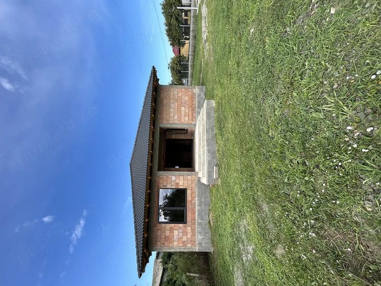 Casă cu 1 camere cu Teren 600 Mp în Dumbrăvioara