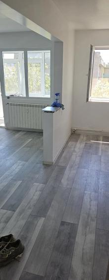 Apartament cu 3 camere decomandat în Crihala