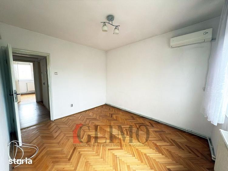 Apartament cu 3 camere decomandat în Mazepa 1