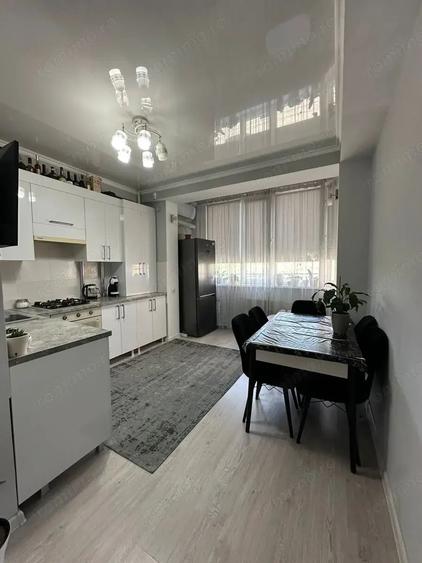 Garsonieră decomandată în Gării