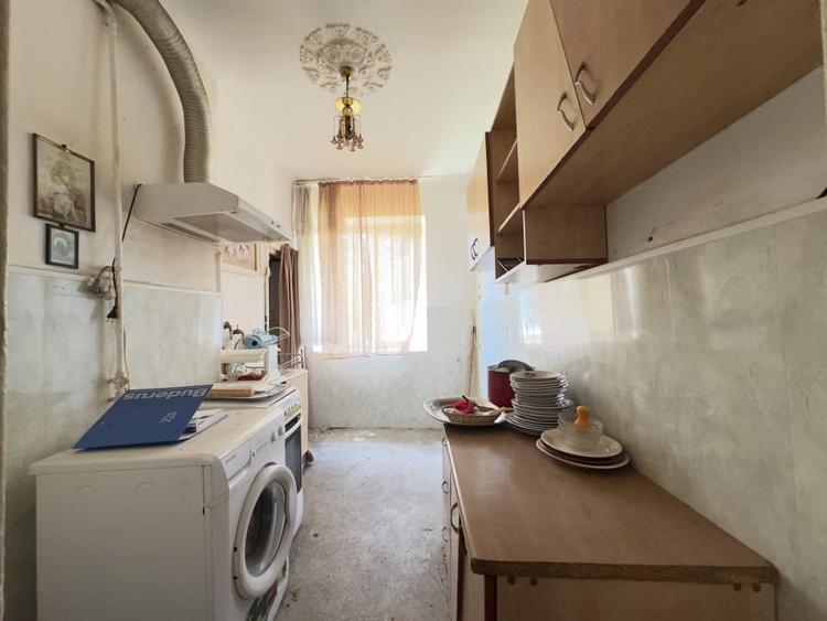 Apartament cu 2 camere în Moinești