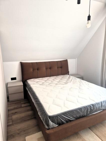 Apartament cu 3 camere decomandat în Exterior Vest