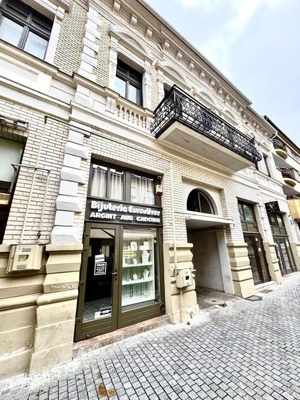 Apartament cu 3 camere în Ultracentral
