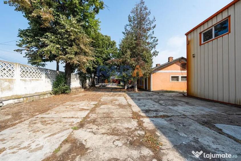 Spațiu comercial, de 450 mp, în Central