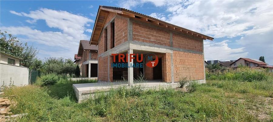 Casă individuală cu 4 camere cu Canalizare în Ampoi 1