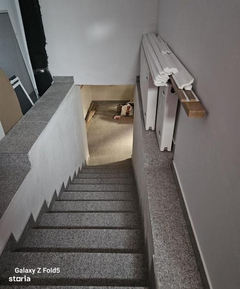 Casă cu 3 camere decomandat în Calea Clujului