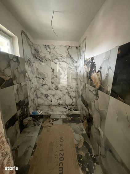 Casă cu 4 camere cu Teren 250 Mp în Clinceni