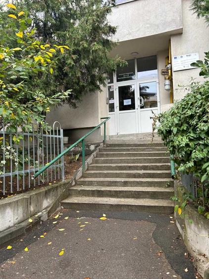 Apartament cu 2 camere decomandat în Dristor