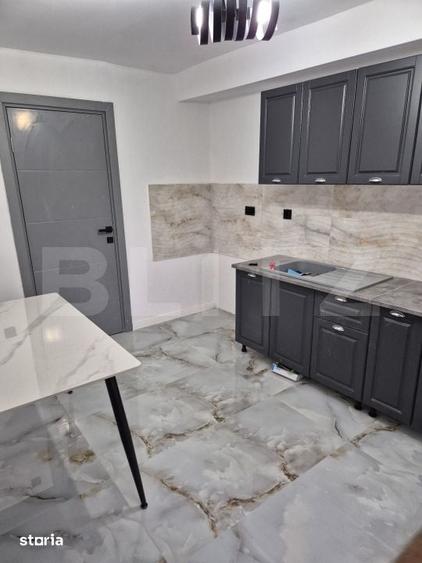 Apartament cu 4 camere decomandat, mobilat în Central