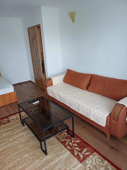 Garsonieră decomandată în Basarabia