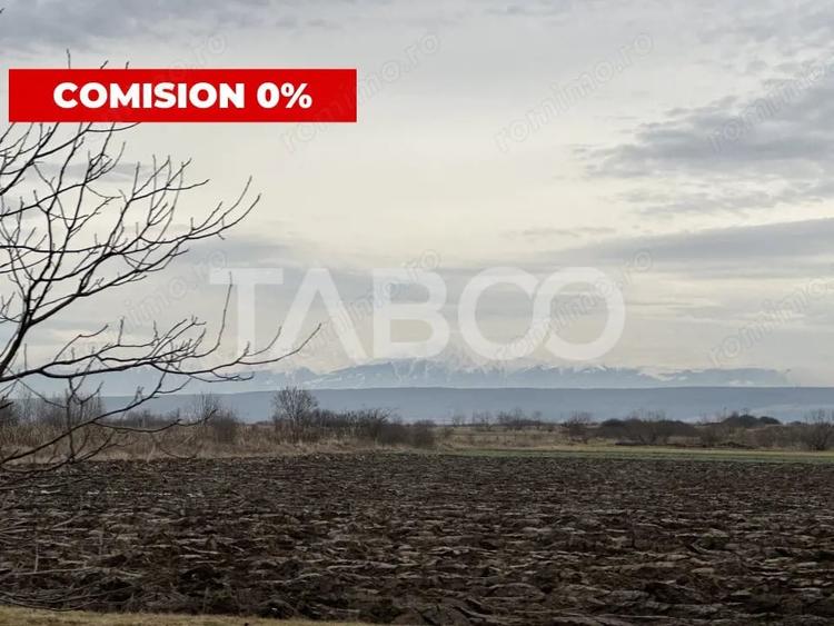 Teren de 3750 mp, în Paltin