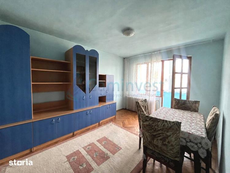 Apartament cu 4 camere decomandat, mobilat în Sânmartin