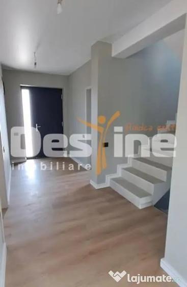 Casă cu 4 camere cu Teren 394 Mp în Miroslava