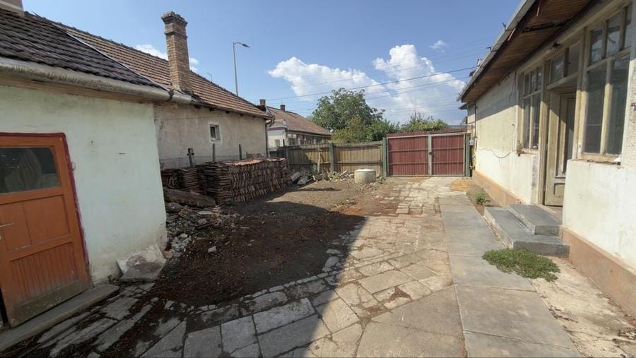 Casă cu 2 camere în Exterior Vest