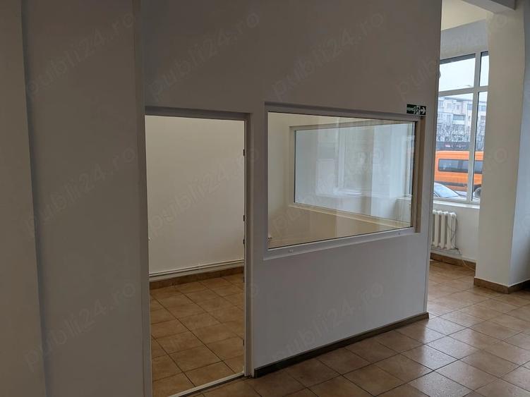 Spațiu comercial, de 83 mp, în Narcisa