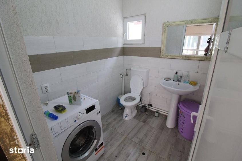 Casă cu 3 camere cu Teren 750 Mp în Ghelari