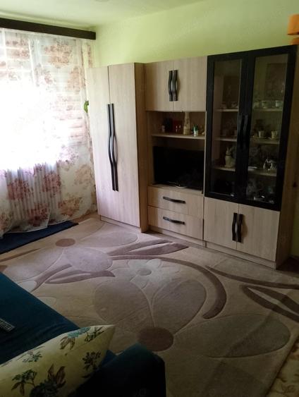 Apartament cu 2 camere decomandat în Exterior Vest